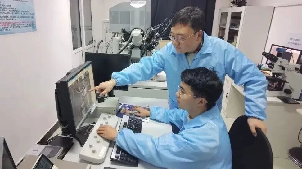 陈章毅照片4.jpg